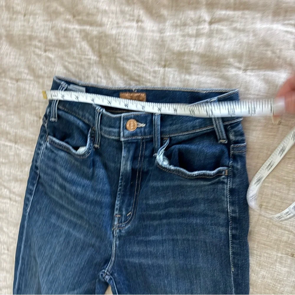 Mother The Hustler Ankle Fray Jeans in Teaming Up Size 25